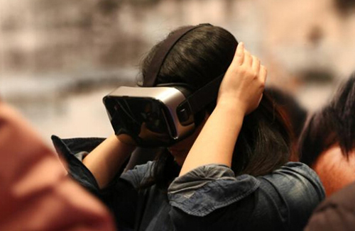 小米VR眼镜 将在8月发布