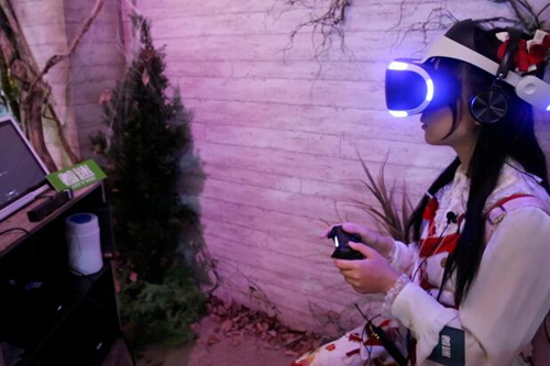 VR眼镜虚拟线下体验