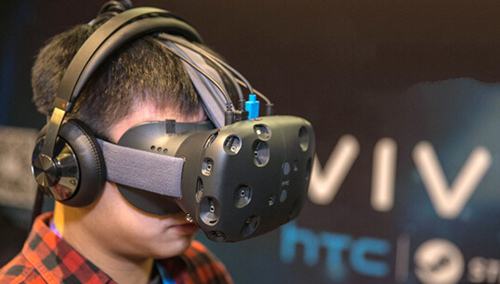 虚拟现实头盔VR游戏体验