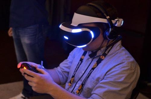 虚拟现实眼镜VR技术游戏