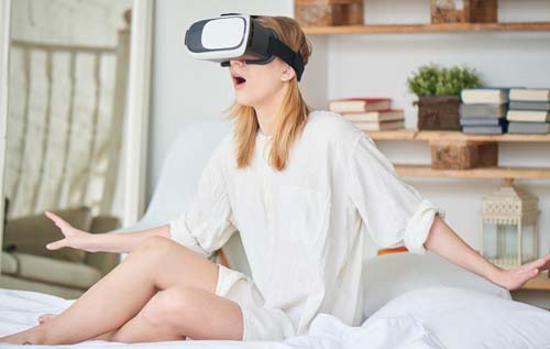 玩虚拟现实VR眼镜