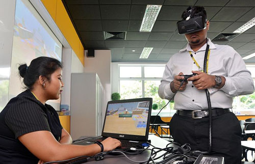 国外高校利用虚拟现实培训早教学生