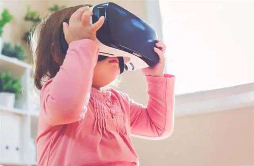 虚拟现实VR技术会给孩子带来危险么？