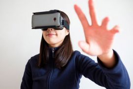 高端虚拟现实VR头盔市场发展逊色于低价市场