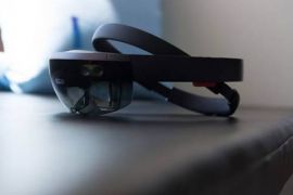 微软HoloLens备受关注 能否一举打败苹果和谷歌？