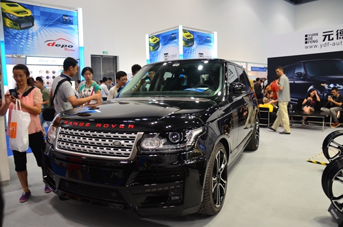 元德丰汽车2014中国国际改装汽车展览会现场