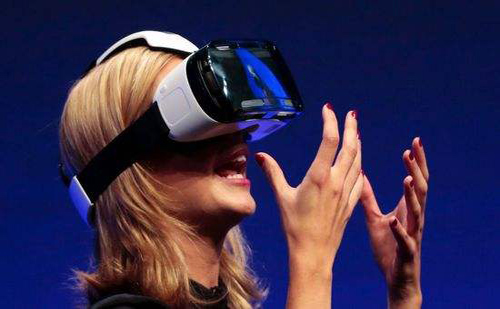 移动VR虚拟眼镜
