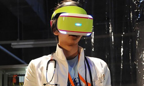 索尼虚拟现实VR头盔