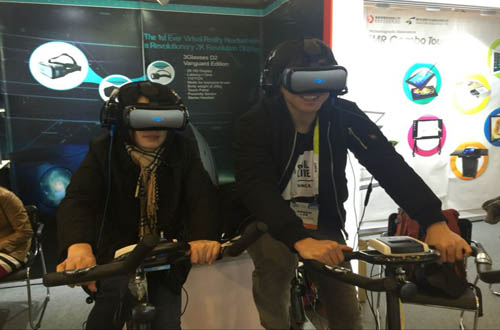 虚拟现实健身自行车 