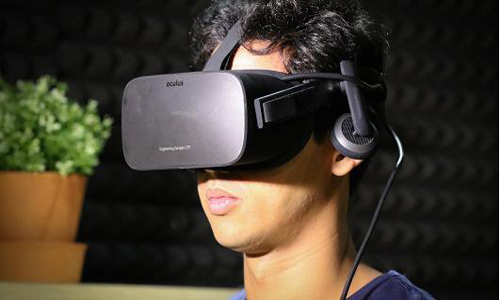 Oculus虚拟头盔