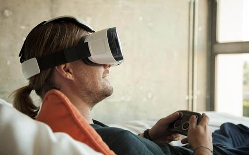 虚拟VR技术游戏受欢迎 吸引大半从业者