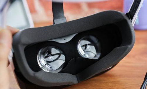 虚拟现实VR头盔