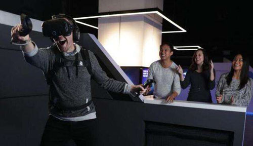 《正义联盟》VR体验将登录上海IMAX VR中心