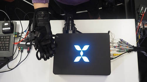 HaptX推出全新VR数据手套 让触觉更完美
