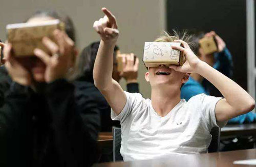 英国一所大学引进高端VR设备培养VR技术人才