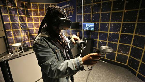 国外企业Mk2推出新产品 户外也可以轻松体验VR