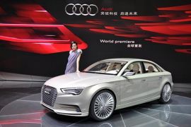 悦享智能车世界 第十三届温州国际汽车展览会震撼开场