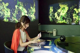 日本餐厅新推出虚拟现实用餐服务 玩出新花样